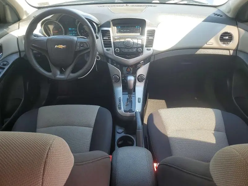 2013 CHEVROLET CRUZE LS  