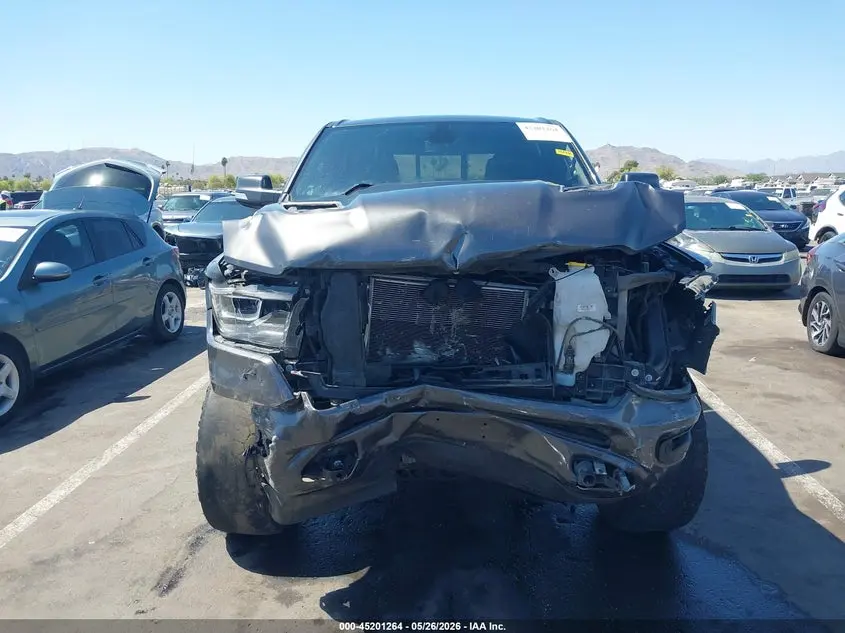 2019 RAM 1500 LARAMIE  4X4 5'7 BOX