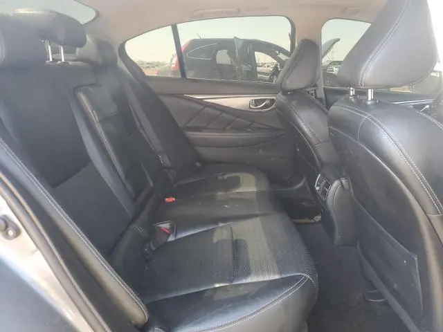 2016 INFINITI Q50 RED SPORT 400