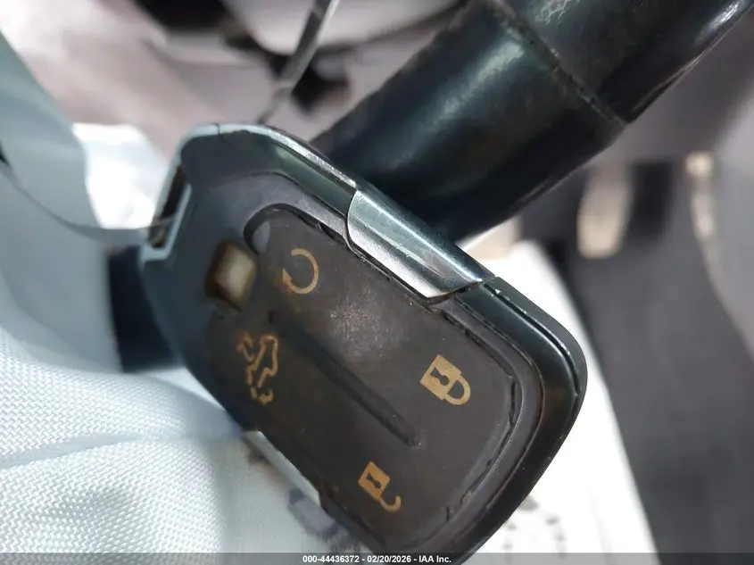 2020 GMC SIERRA 1500 4WD  SHORT BOX ELEVATION