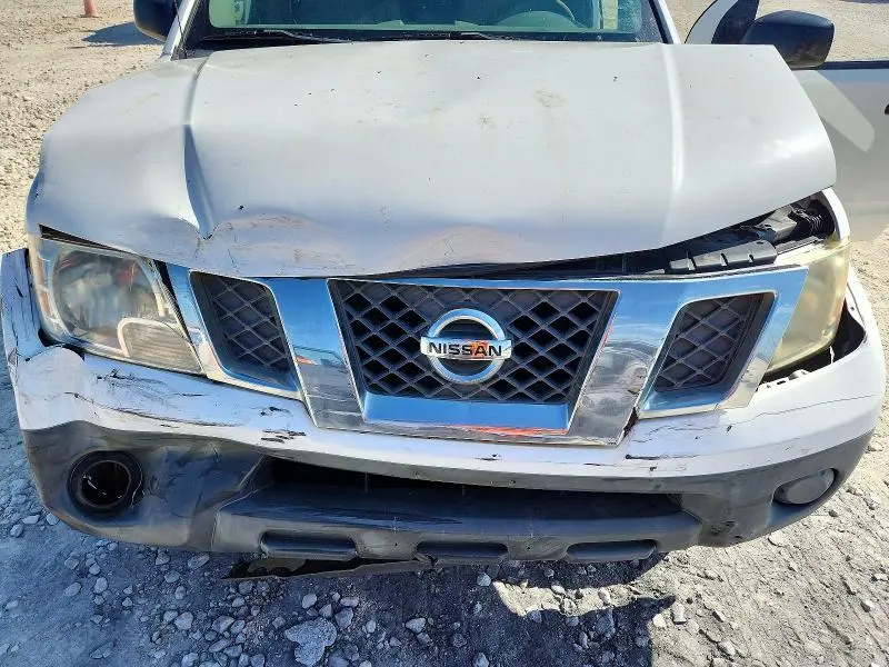 2012 NISSAN FRONTIER S  