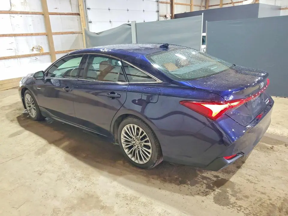 2021 TOYOTA AVALON LIMITED  