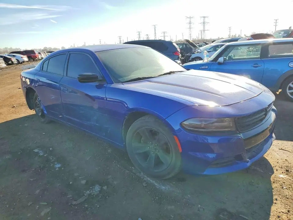 2018 DODGE CHARGER SXT  