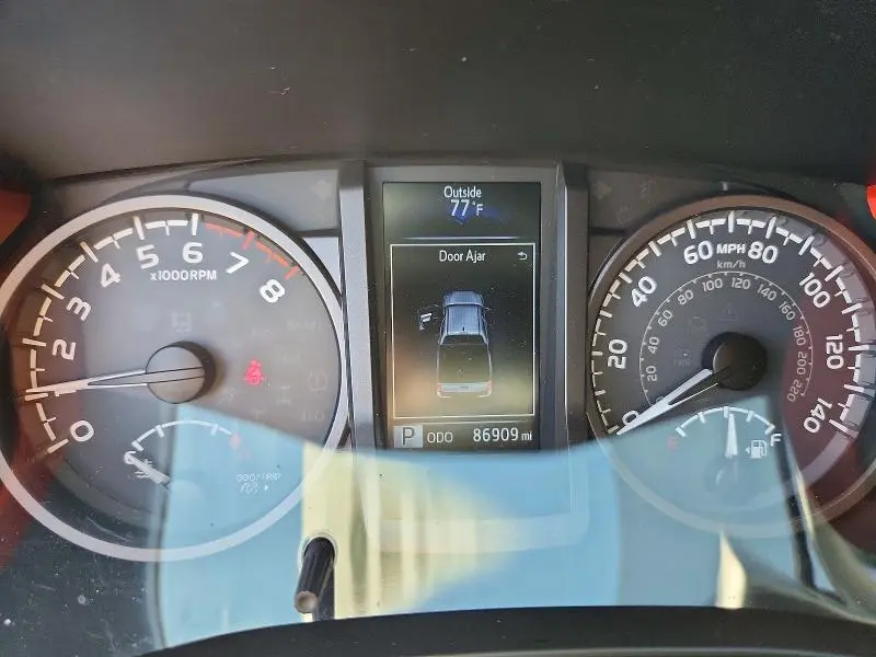 2017 TOYOTA TACOMA TRD SPORT  