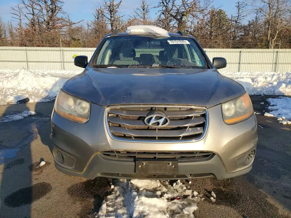 2011 HYUNDAI SANTA FE GLS  
