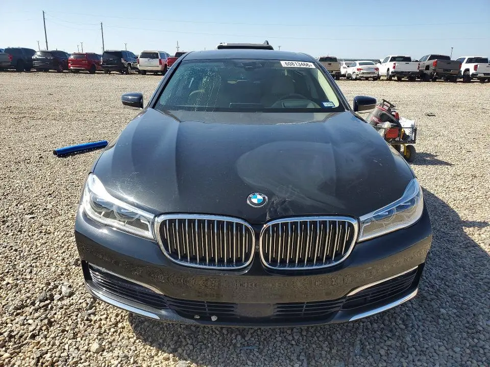 2016 BMW 750 XI  