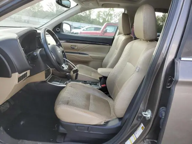 2018 MITSUBISHI OUTLANDER SE