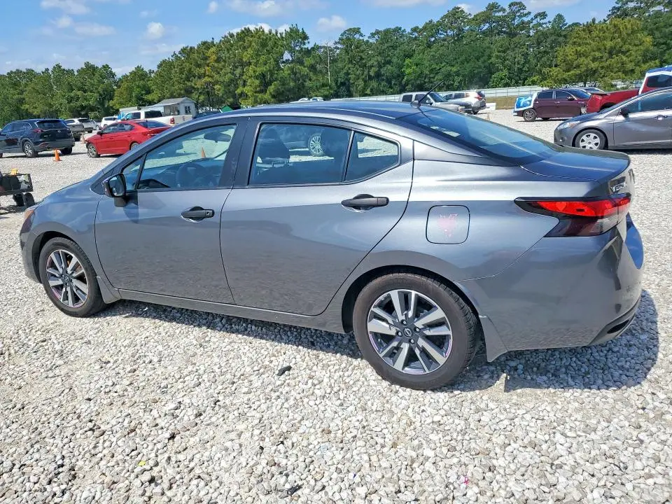 2024 NISSAN VERSA S  