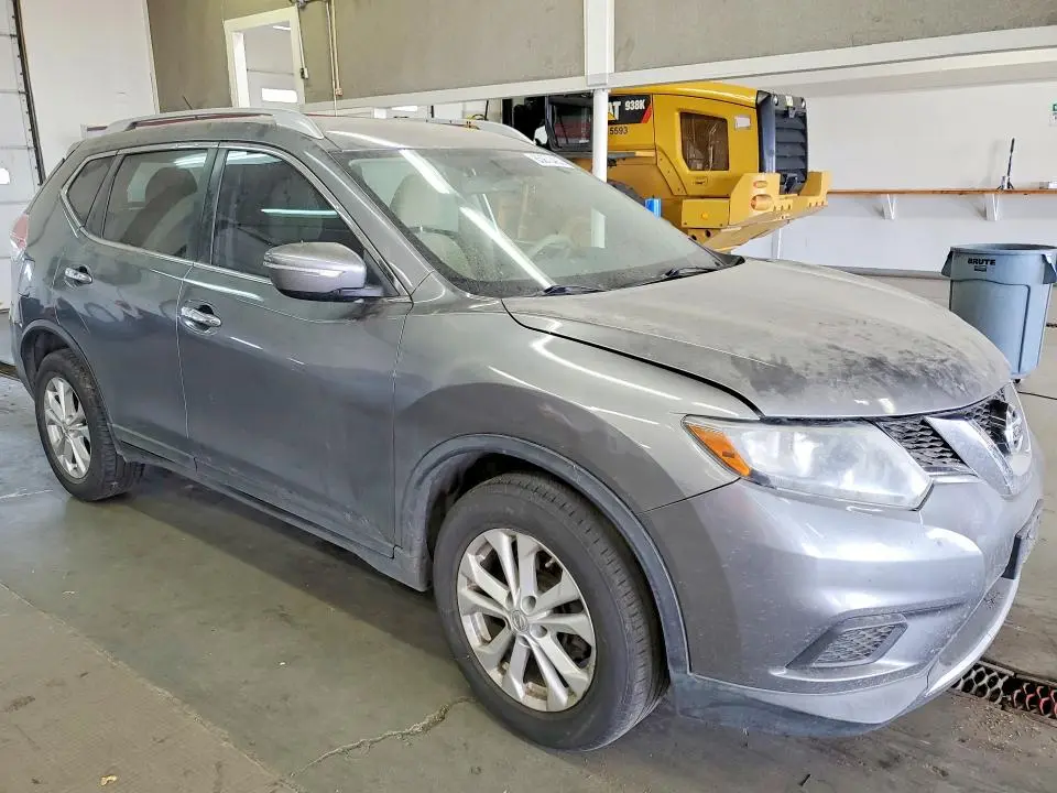 2015 NISSAN ROGUE SV  