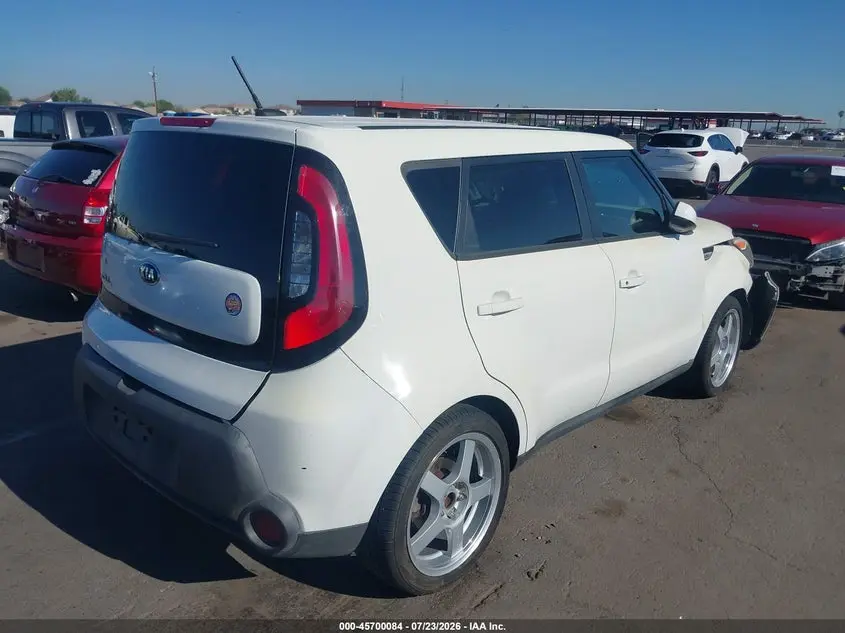 2015 KIA SOUL  