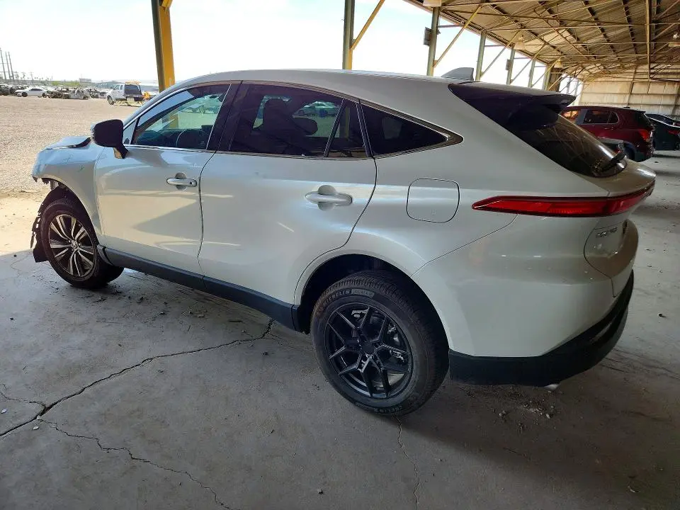 2024 TOYOTA VENZA LE  
