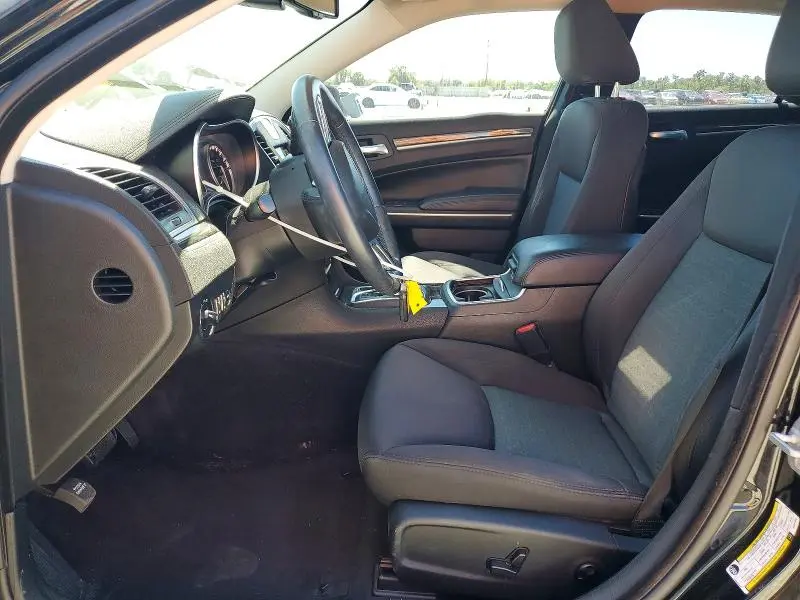 2018 CHRYSLER 300 TOURING  