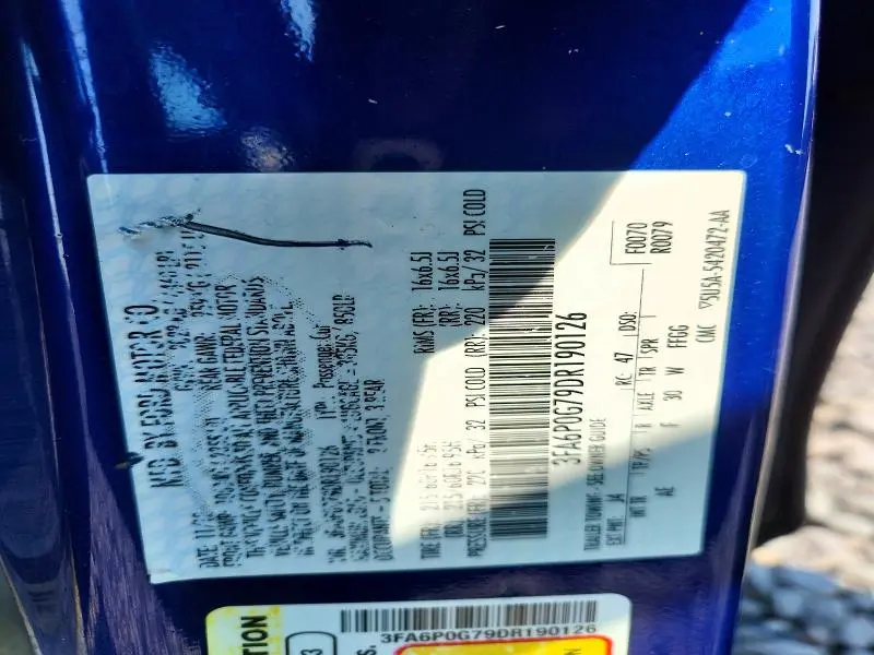 2013 FORD FUSION S  