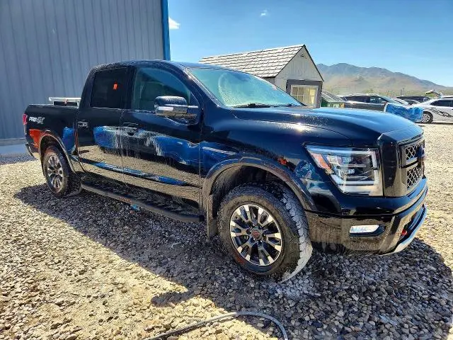 2023 NISSAN TITAN PRO-4X  