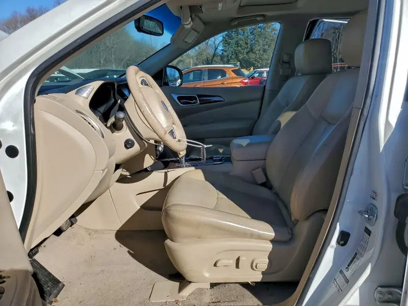 2014 NISSAN PATHFINDER S  