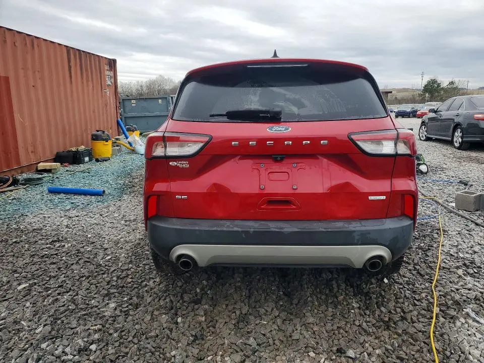 2020 FORD ESCAPE SE  
