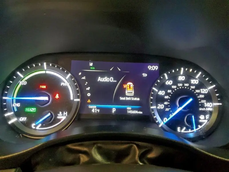 2021 TOYOTA HIGHLANDER HYBRID XLE  