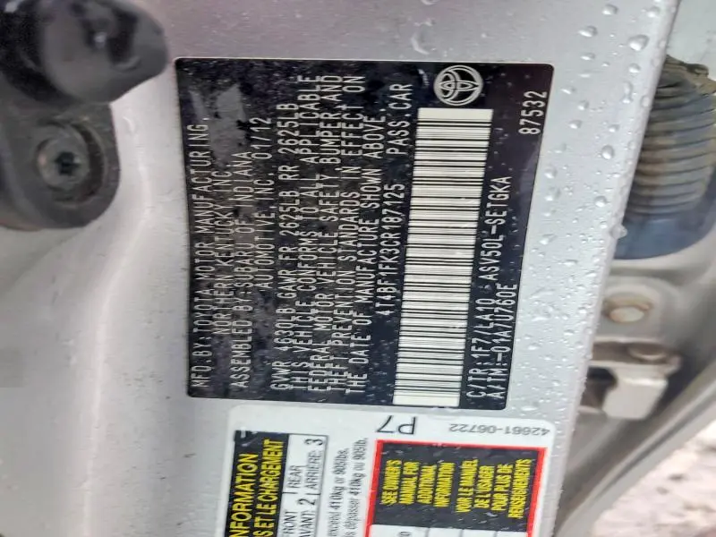 2012 TOYOTA CAMRY XLE  
