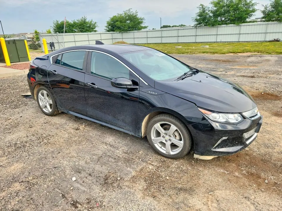 2017 CHEVROLET VOLT LT  