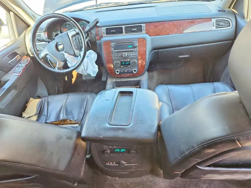 2011 CHEVROLET TAHOE K1500 LT  