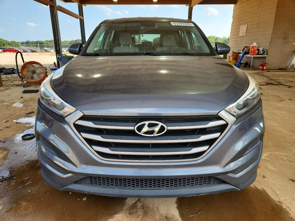 2016 HYUNDAI TUCSON GL SE  