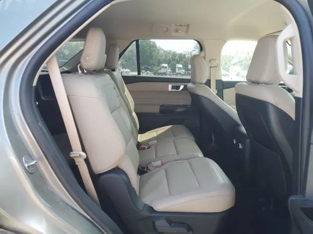 2020 FORD EXPLORER XLT  