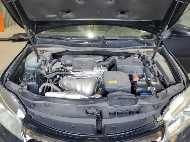 2015 TOYOTA CAMRY LE  