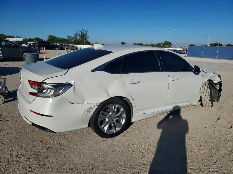 2018 HONDA ACCORD LX  