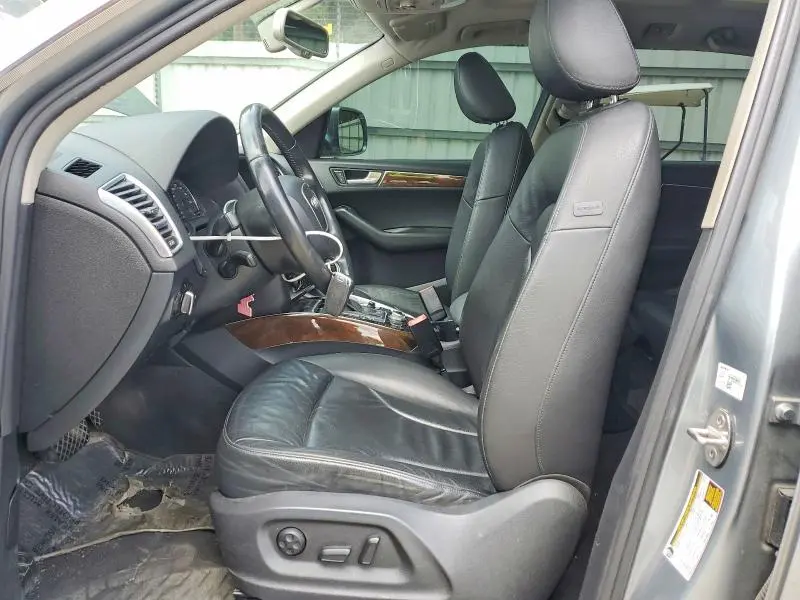 2010 AUDI Q5 PREMIUM PLUS  