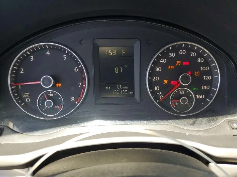 2010 VOLKSWAGEN JETTA LIMITED  