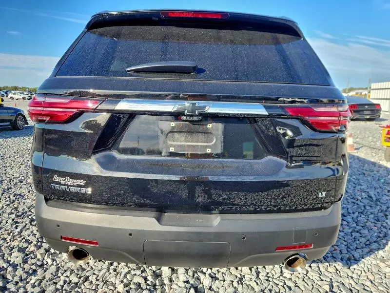 2022 CHEVROLET TRAVERSE LT  