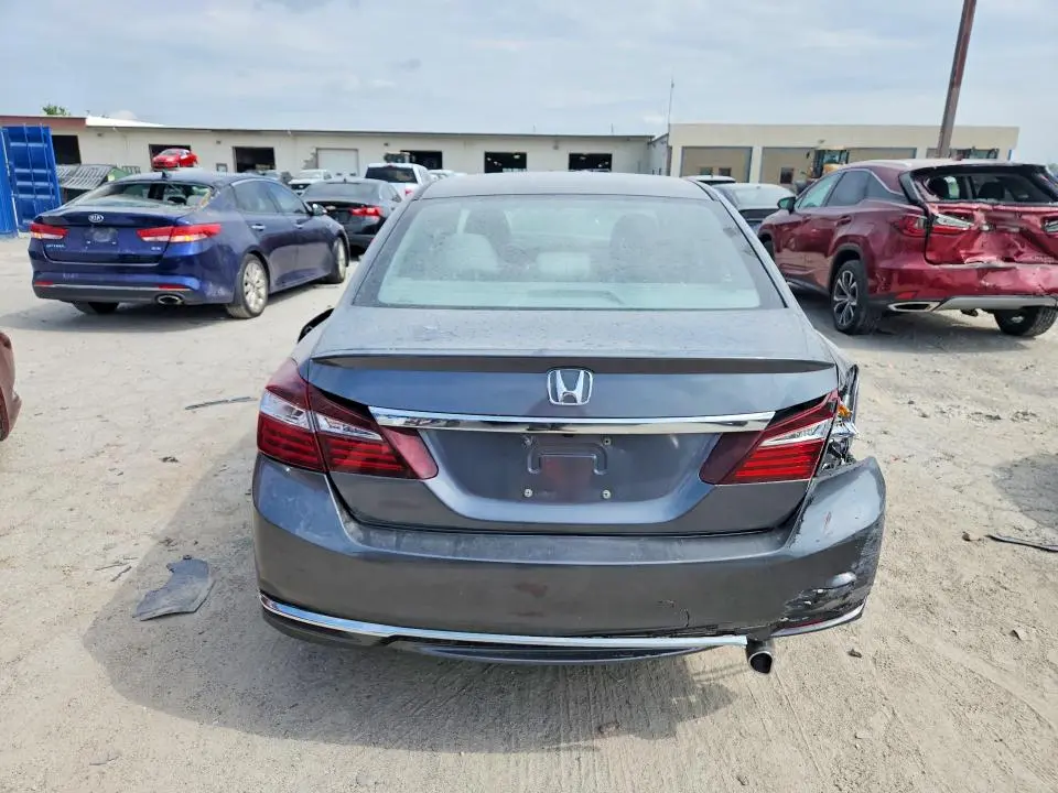 2017 HONDA ACCORD LX  