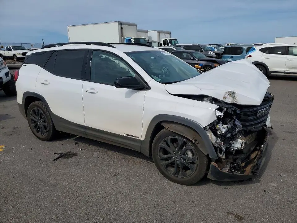 2021 GMC TERRAIN SLE  
