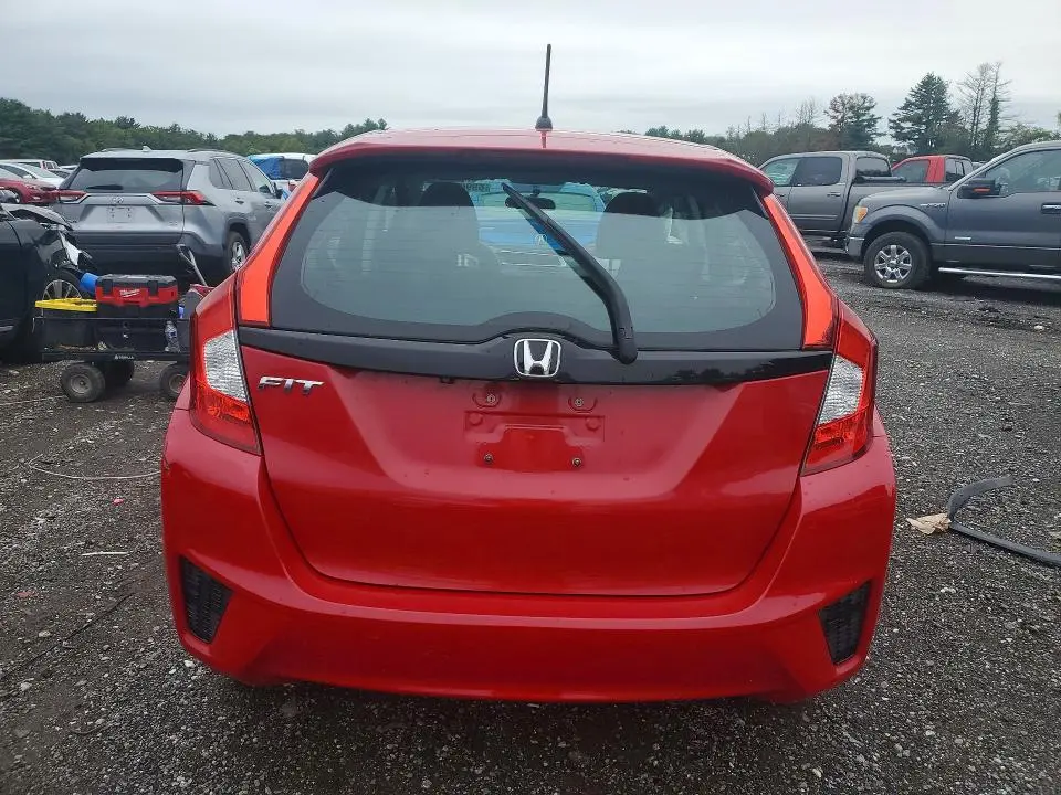 2015 HONDA FIT LX  