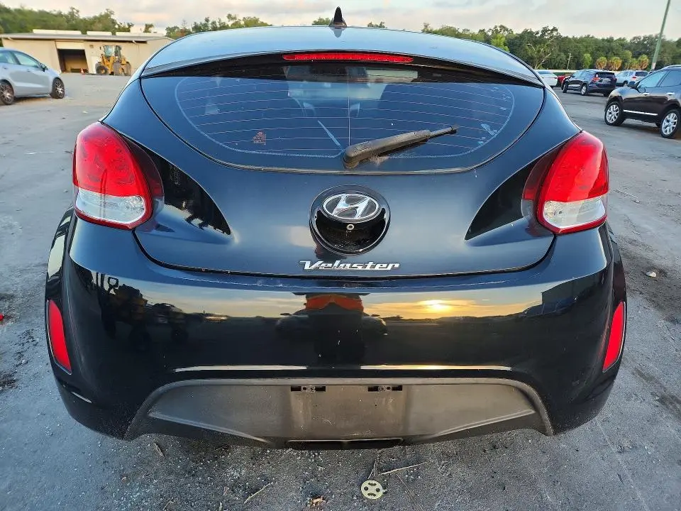 2016 HYUNDAI VELOSTER BASE  