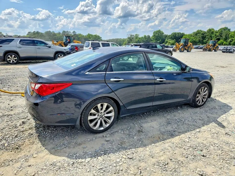 2013 HYUNDAI SONATA SE  