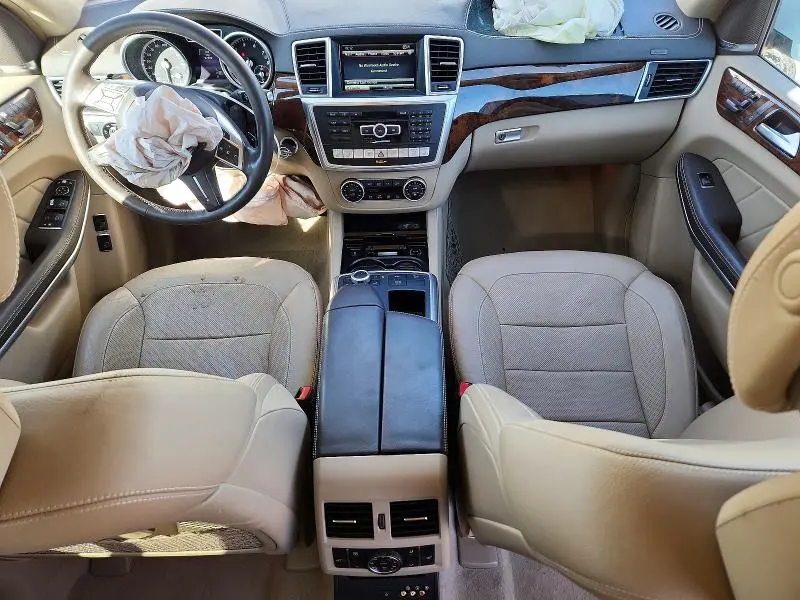 2015 MERCEDES-BENZ GL 550 4MATIC  