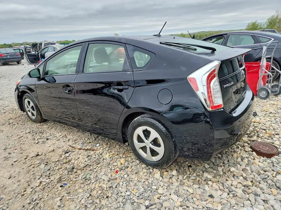 2015 TOYOTA PRIUS THREE  