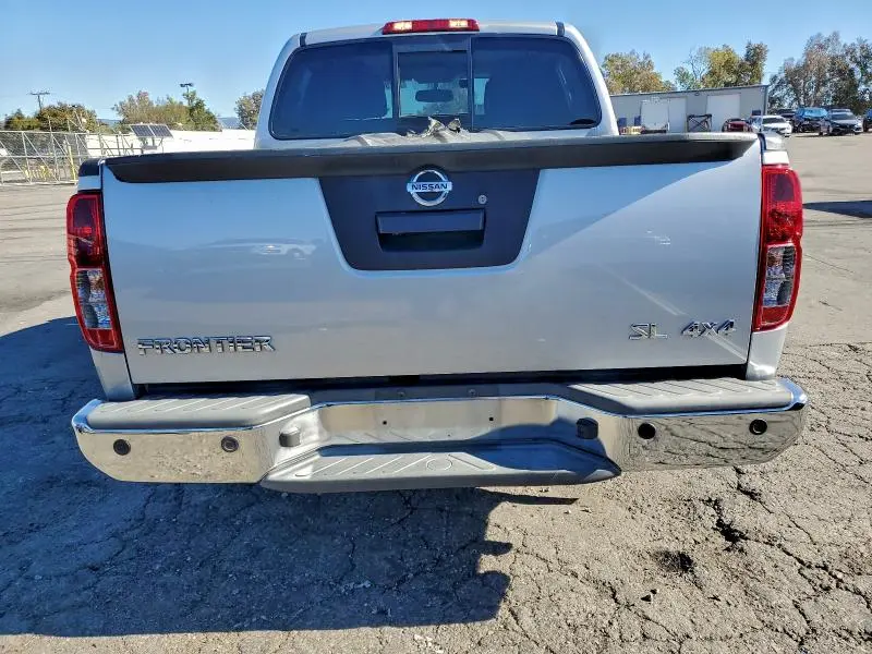 2019 NISSAN FRONTIER S  