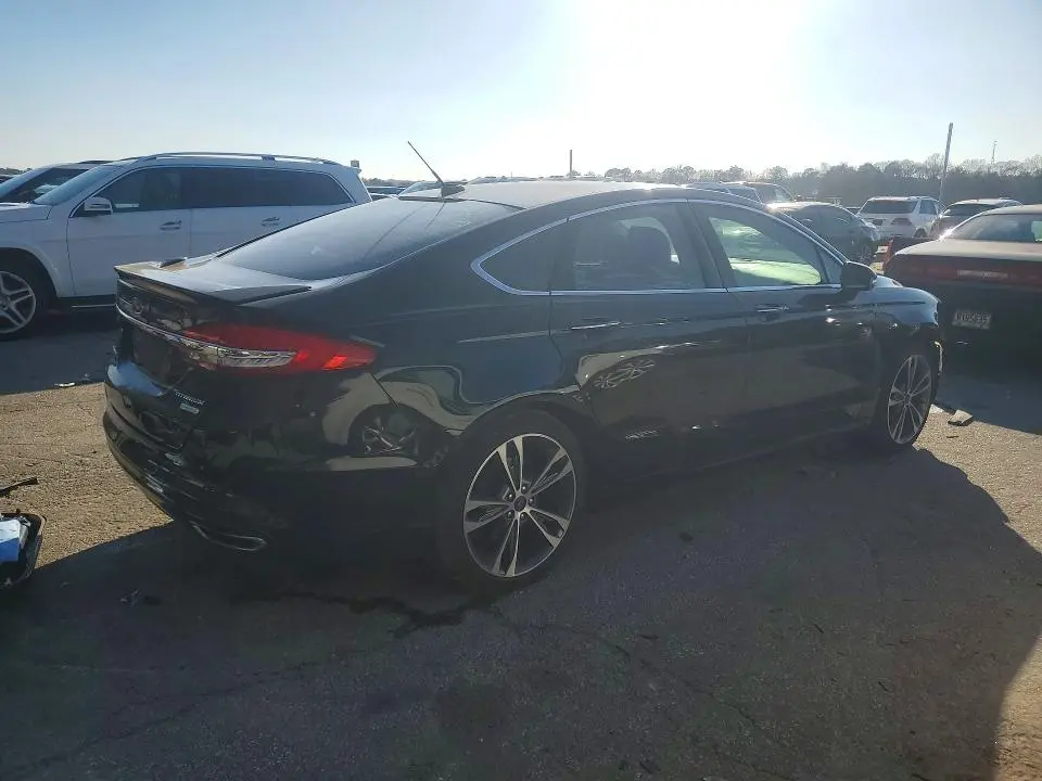 2017 FORD FUSION TITANIUM  