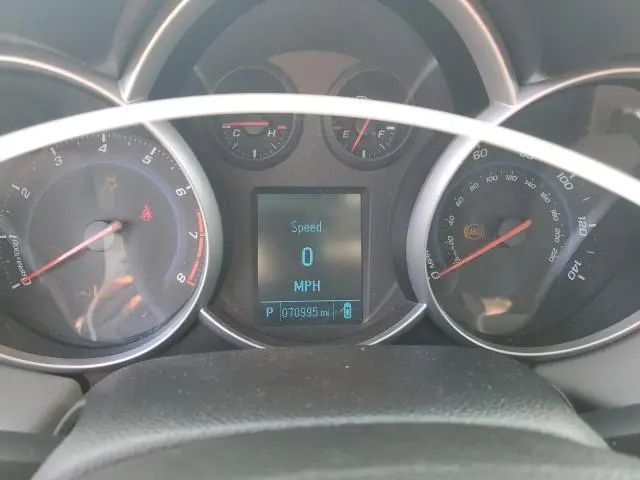 2012 CHEVROLET CRUZE LS  