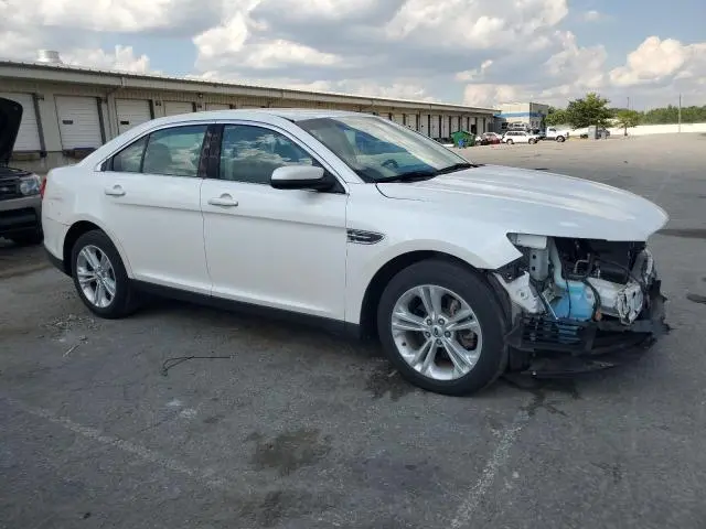 2016 FORD TAURUS SEL  
