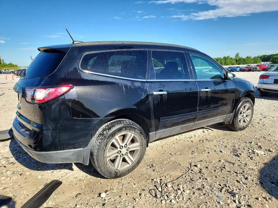 2017 CHEVROLET TRAVERSE LT  