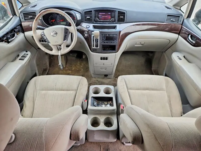 2017 NISSAN QUEST SV  
