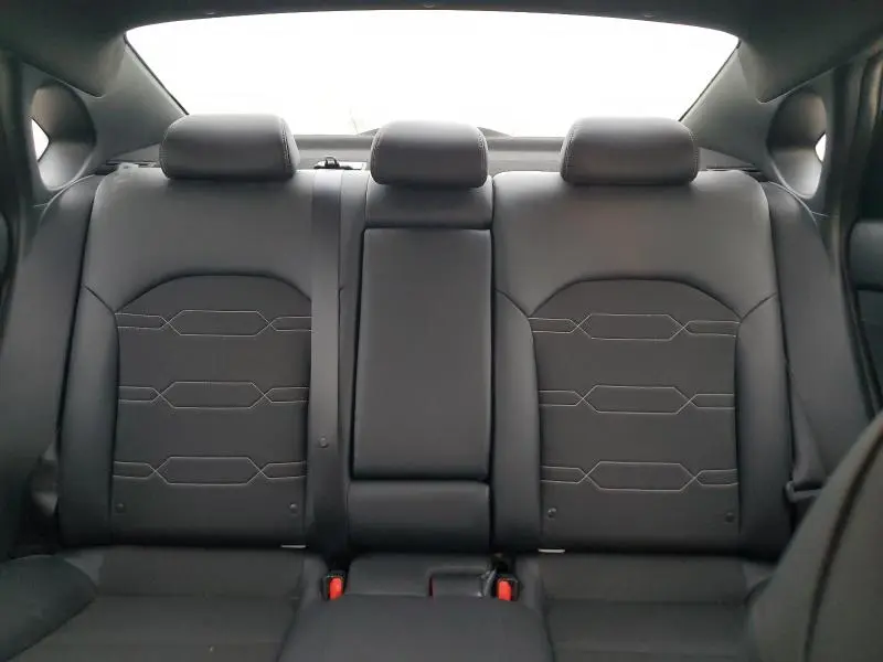 2023 KIA FORTE GT LINE  