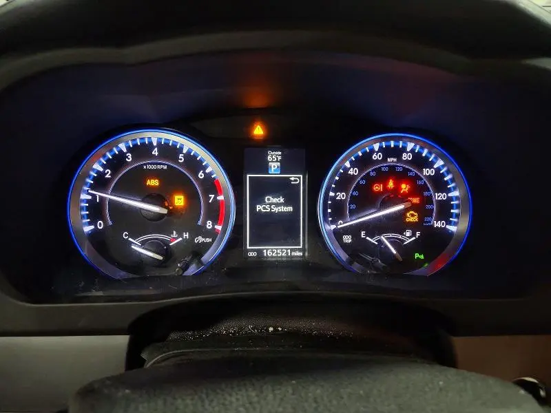 2015 TOYOTA HIGHLANDER LIMITED PLATINUM  