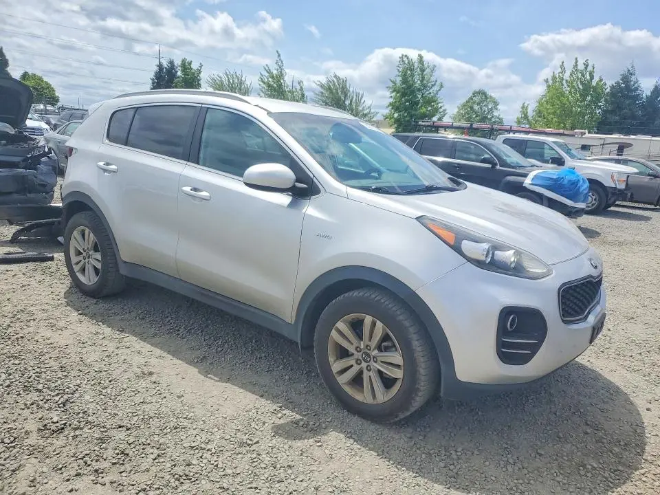 2018 KIA SPORTAGE LX  