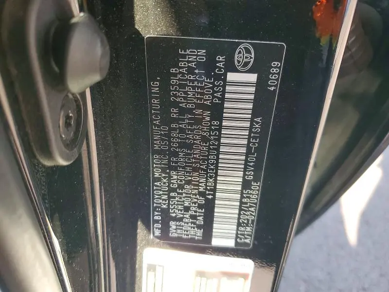 2011 TOYOTA CAMRY SE V6  
