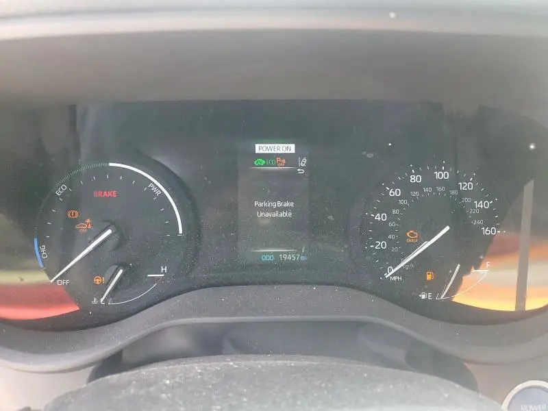 2024 TOYOTA SIENNA XSE  
