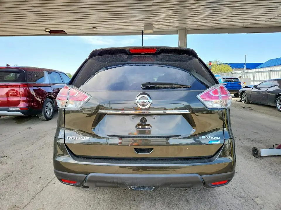 2014 NISSAN ROGUE SV  
